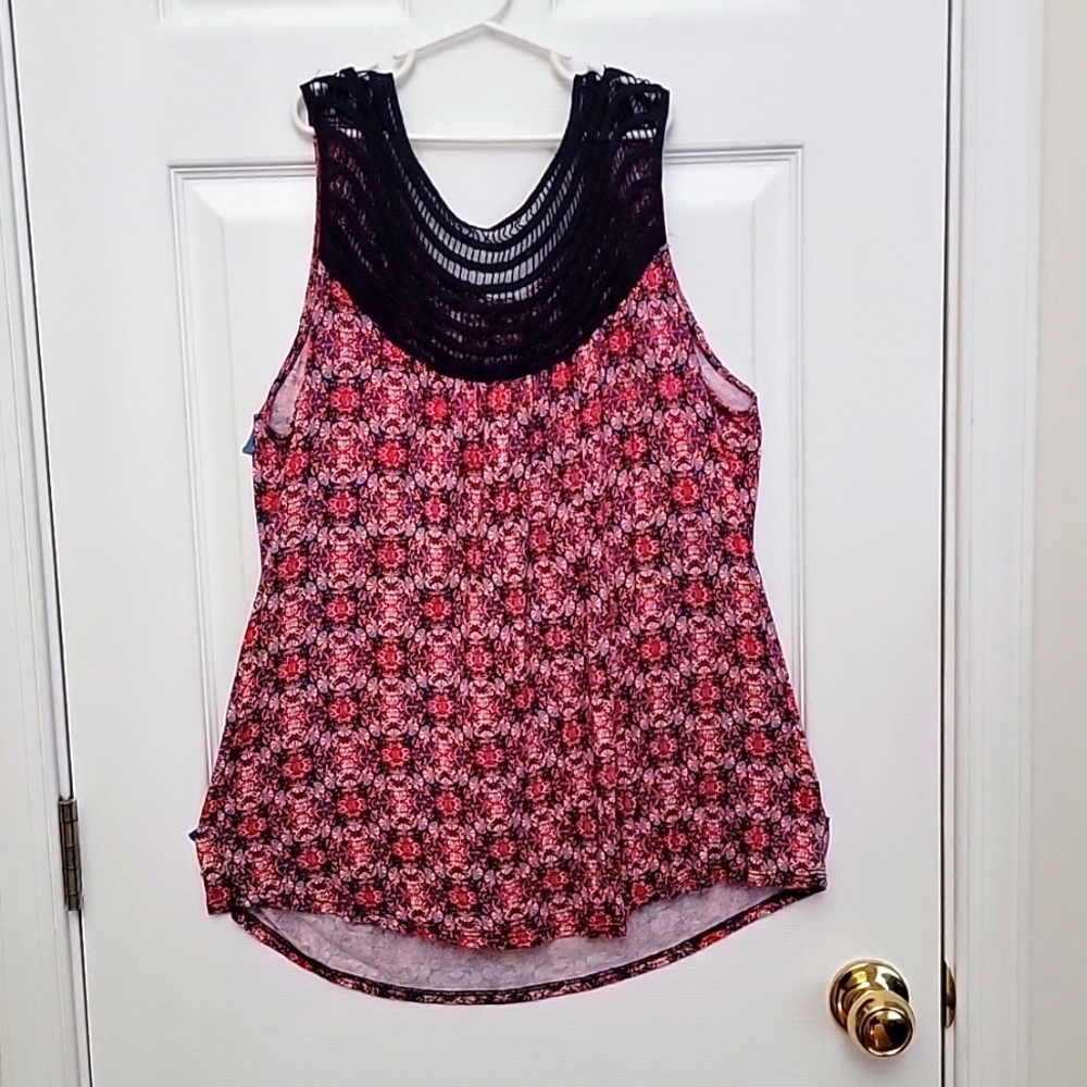 Lovapella Pink Floral Mckinley Crochet Yoke Knit Tank Top (Size L)